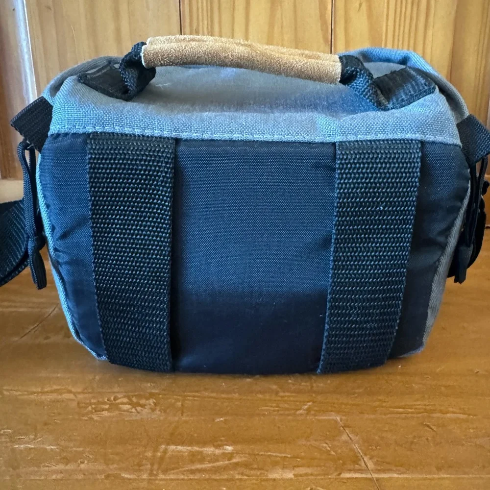 🔆VINTAGE 📸 BUNDLE: Tamrac Camera Bag, Nikon Speedlight SB-28DX, & Camera Strap